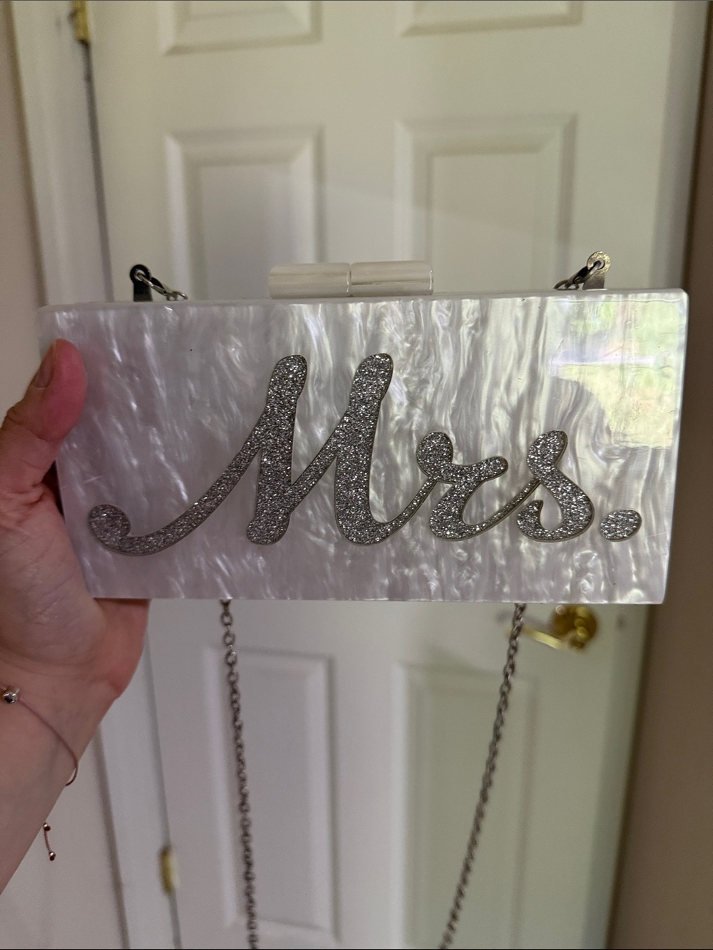 Mrs. Glitter Acrylic Clutch in Pearl White